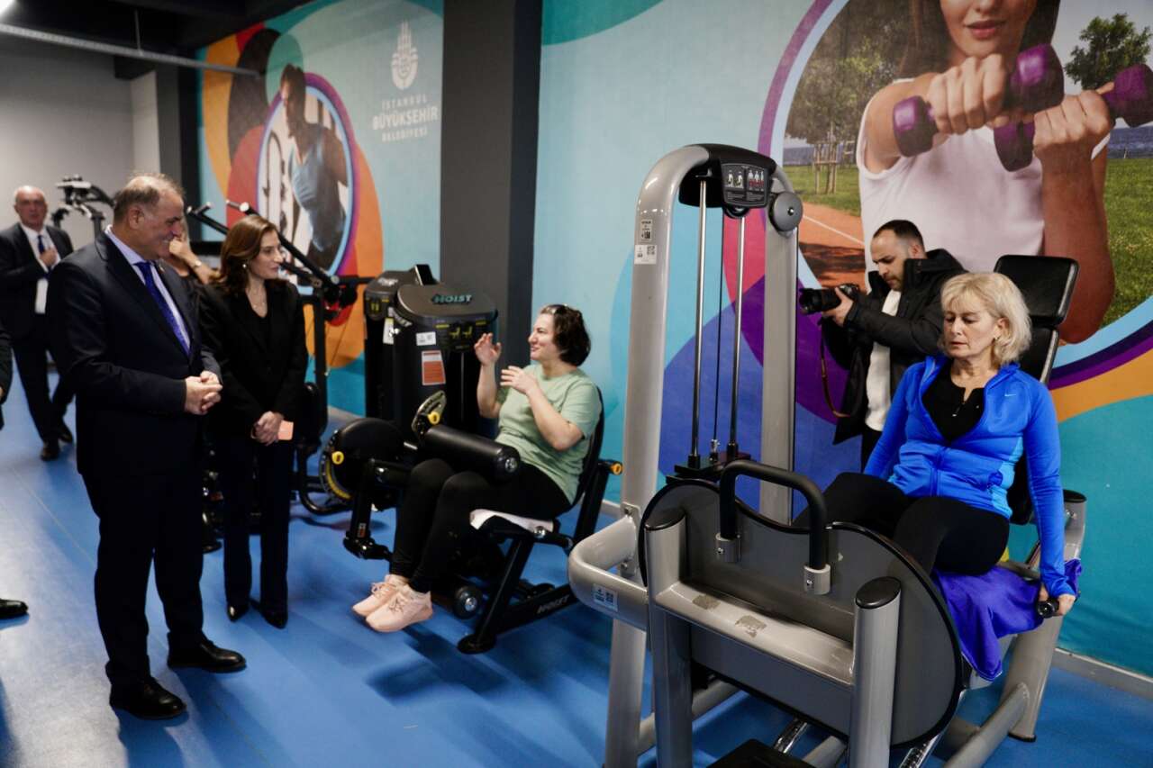 İBB’den kadınlara gündüz seanslarında 1 TL’ye spor şansı 3